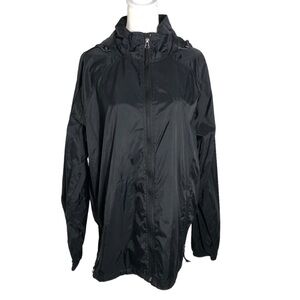 LL Bean black lightweight full zip windbreaker. Sz Medium